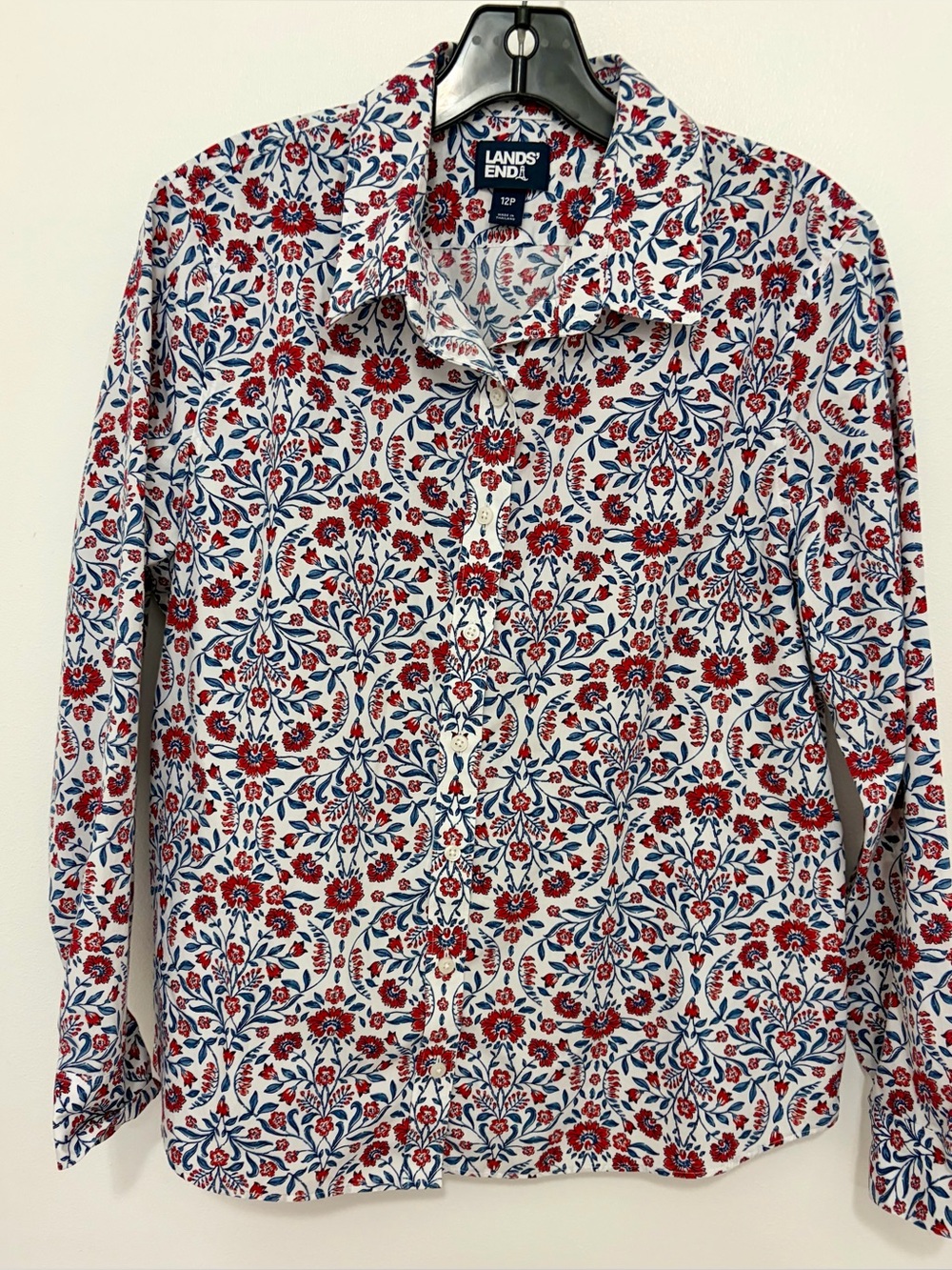 Lands' End women’s Red & Blue Floral Button-Up Shirt